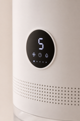 Luxsia AeroCool, ventilateur sans pales humidificateur blanc dans un salon cosy